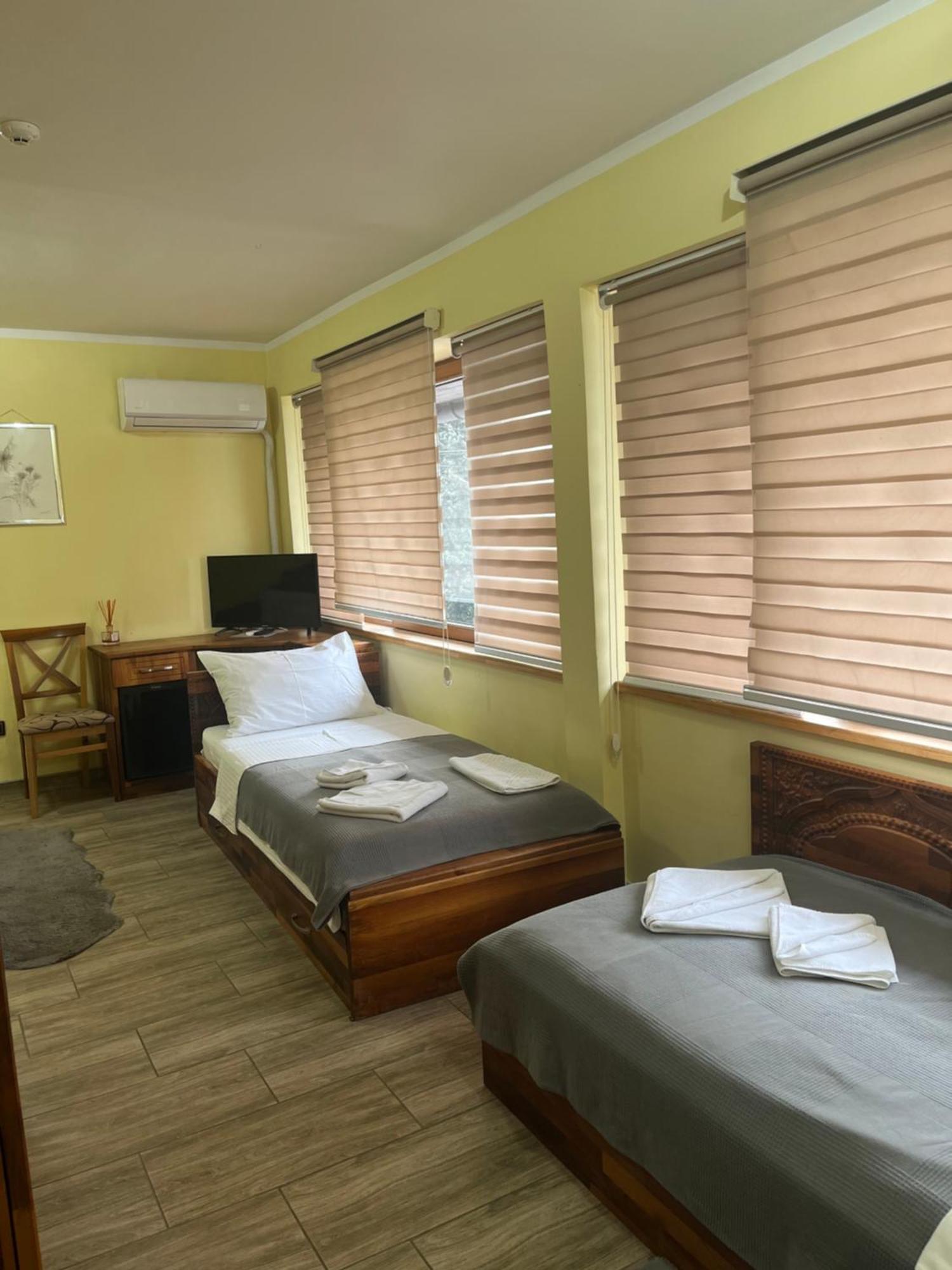 Hotel "Vir" Velika Plana Luaran gambar