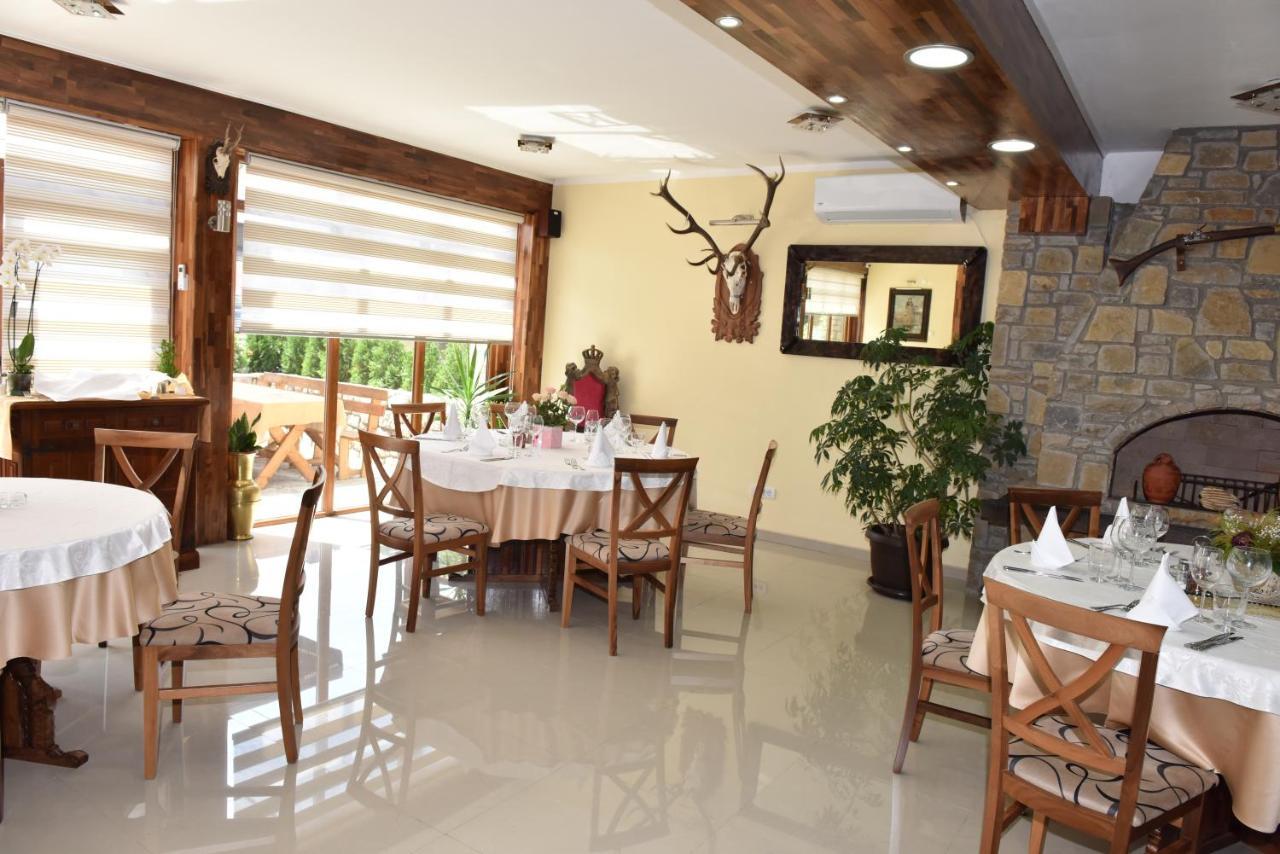 Hotel "Vir" Velika Plana Luaran gambar