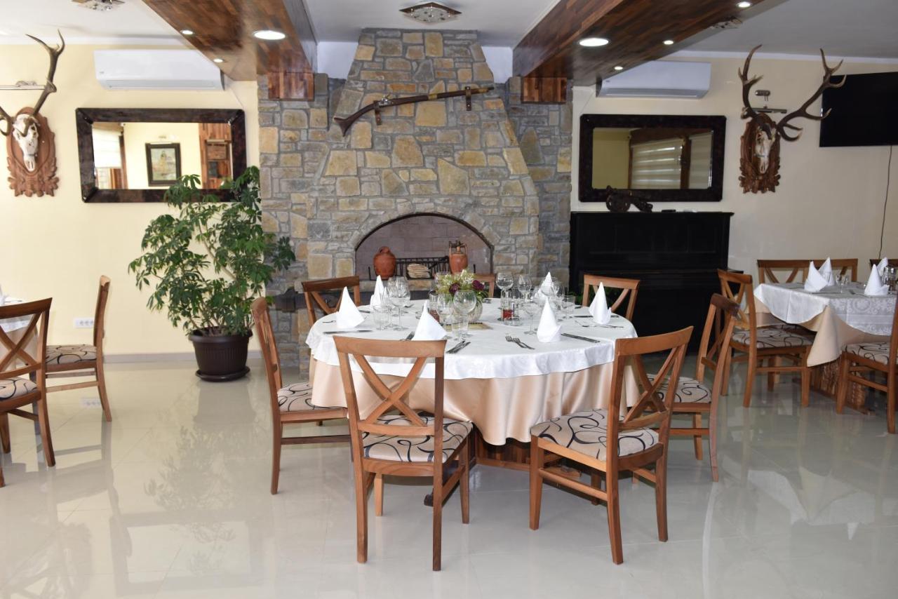 Hotel "Vir" Velika Plana Luaran gambar